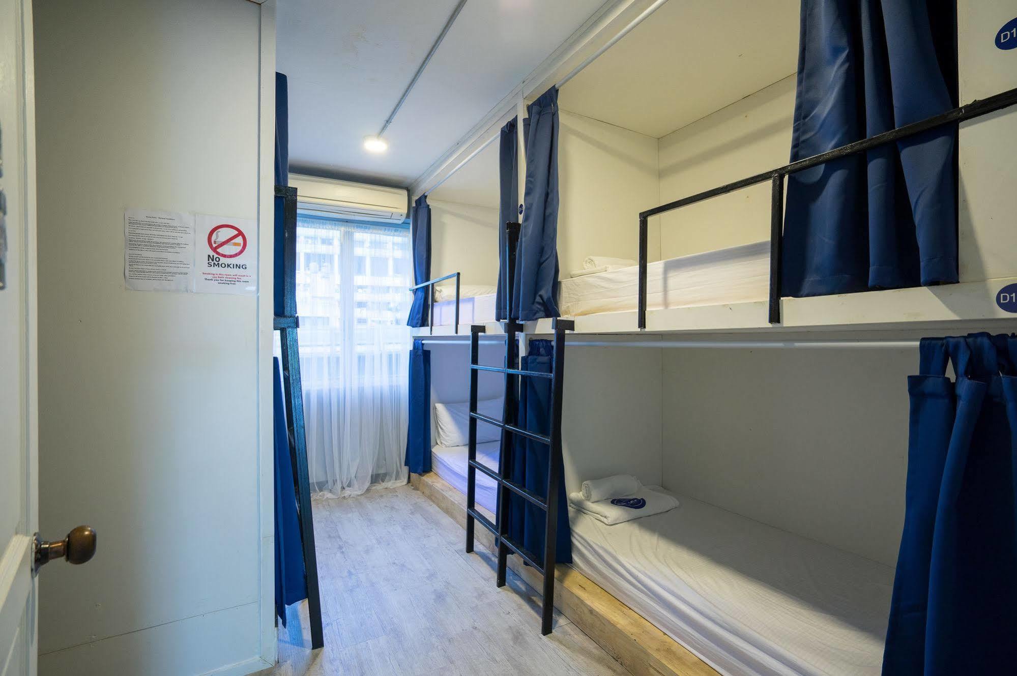 Oyo 437 Hostel Na Nara Bangkok Eksteriør billede