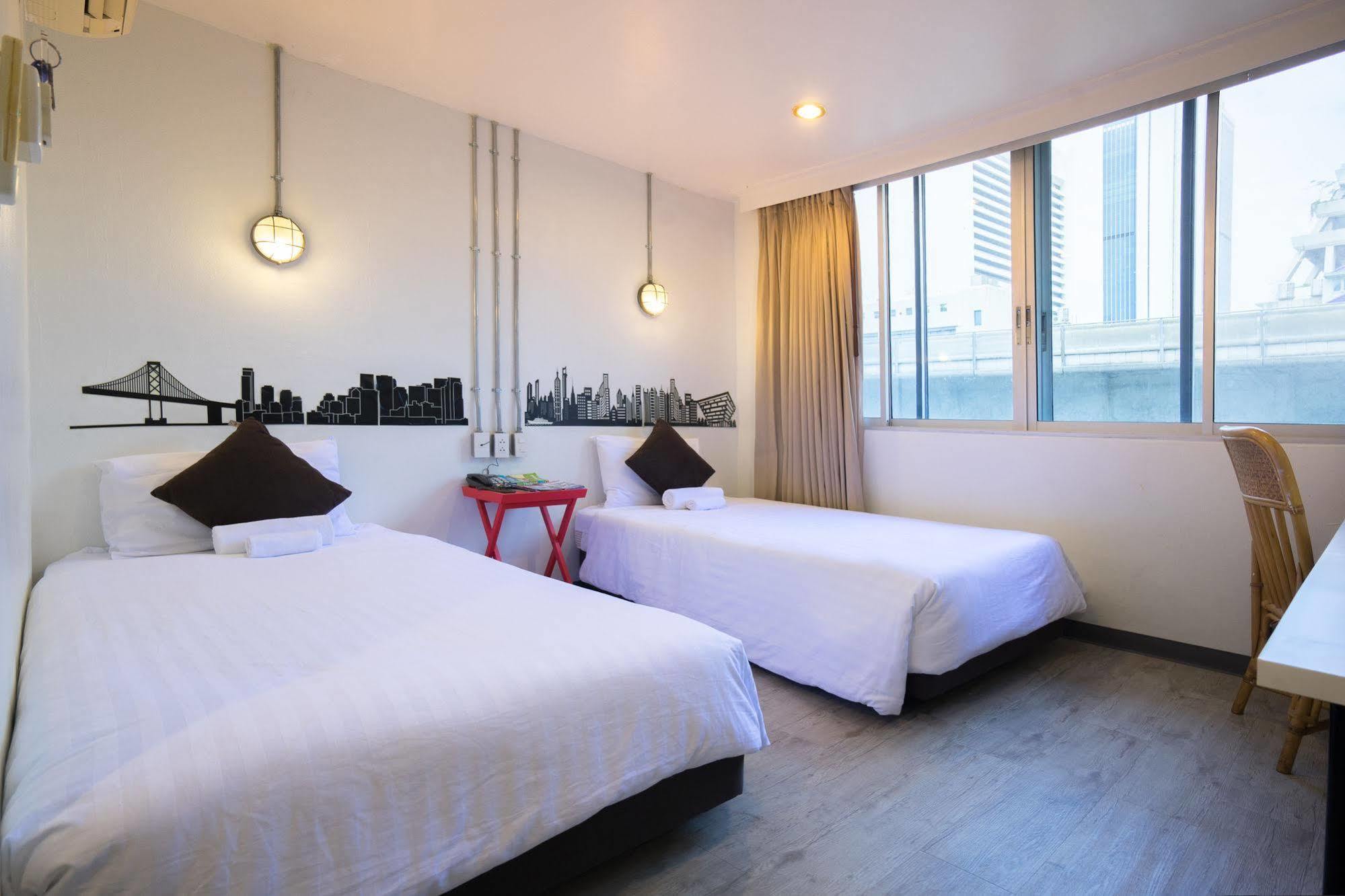 Oyo 437 Hostel Na Nara Bangkok Eksteriør billede